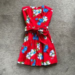 Flowery A&F Strapless Summer Dress